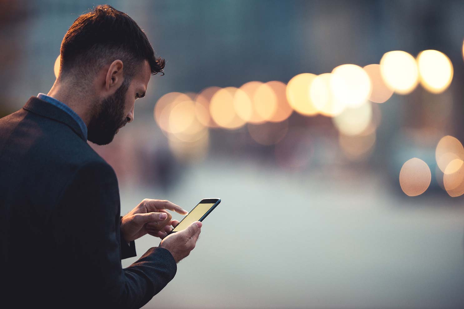 Man travelling for work alone